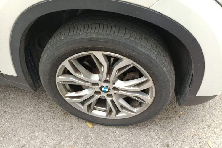 Used BMW X1 2018 sDrive20Li Leading Model
