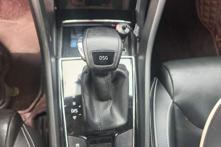 Used Skoda Kodiaq 2018 Facelifted TSI330 5-Seater Two-Wheel-Drive Luxury Enjoyment Edition