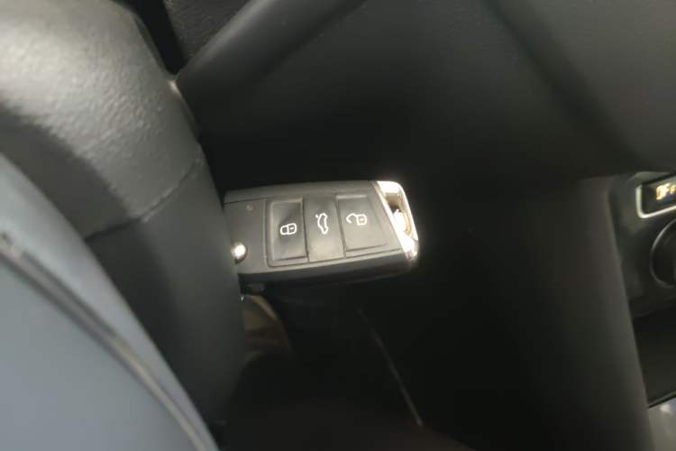 Used Volkswagen Tiguan 2018 330TSI All-Wheel-Drive Innovation Model