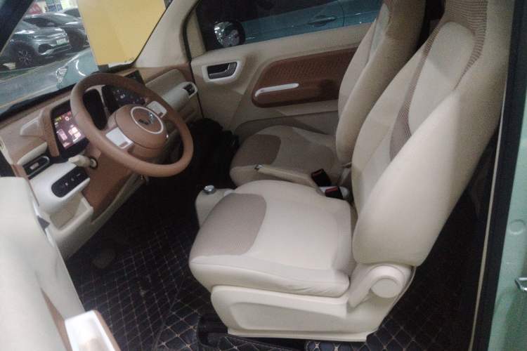 Used Wuling Hongguang MINIEV 2024 3rd Generation 215km Advanced Version