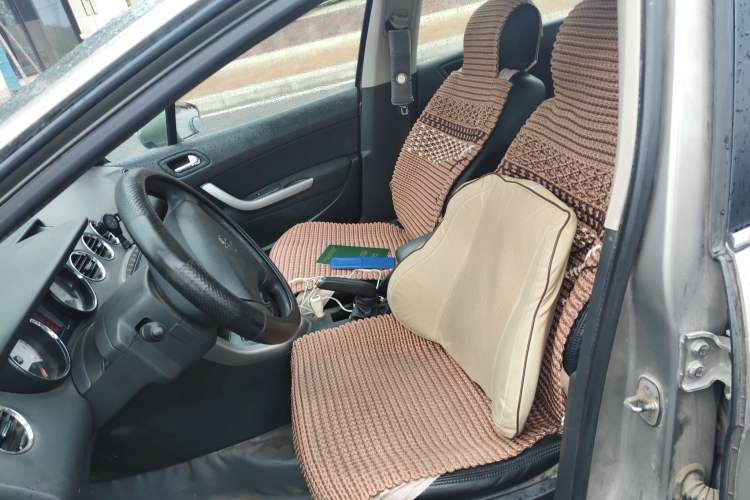 Used Peugeot 408 2011 2.0L Manual Luxury Edition