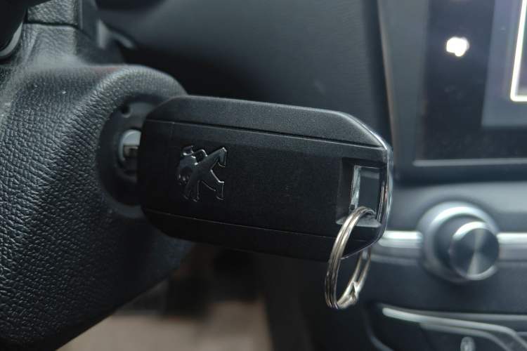 Used Peugeot 408 2015 1.2T Automatic Luxury Edition