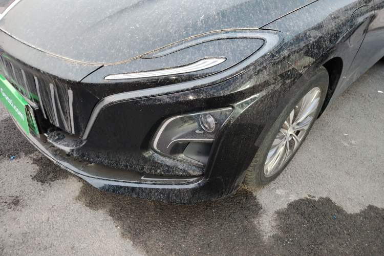 Used Hongqi E-QM5 2022 431 km Charge & Enjoy Edition
