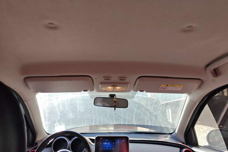 Used ORA Black Cat 2021 351 km Standard Version
