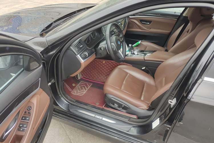 Used BMW 5 Series 2014 520Li Elegant Model Driver Seat