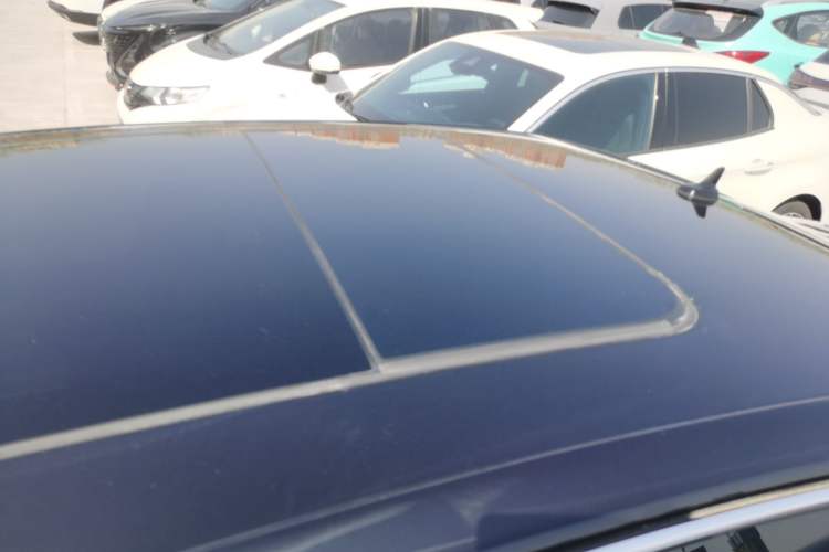 Used Volkswagen Phideon 2019 380TSI Two-Wheel Drive Business Edition China VI Standard
