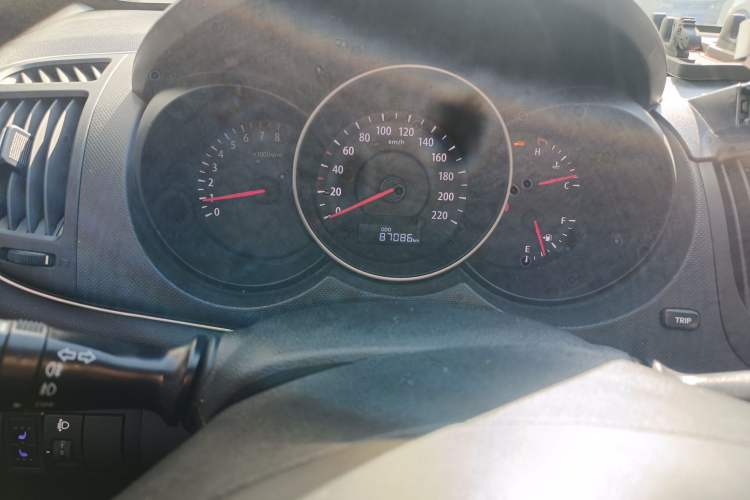 Used Kia Forte 2014 1.6L MT GL