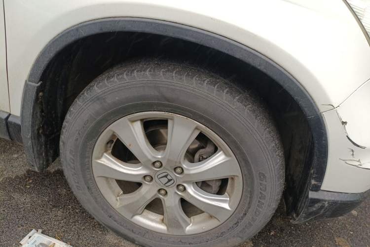 Used Honda CR-V 2010 2.0L Automatic Four-Wheel Drive Classic Edition Right Front Wheel Hub