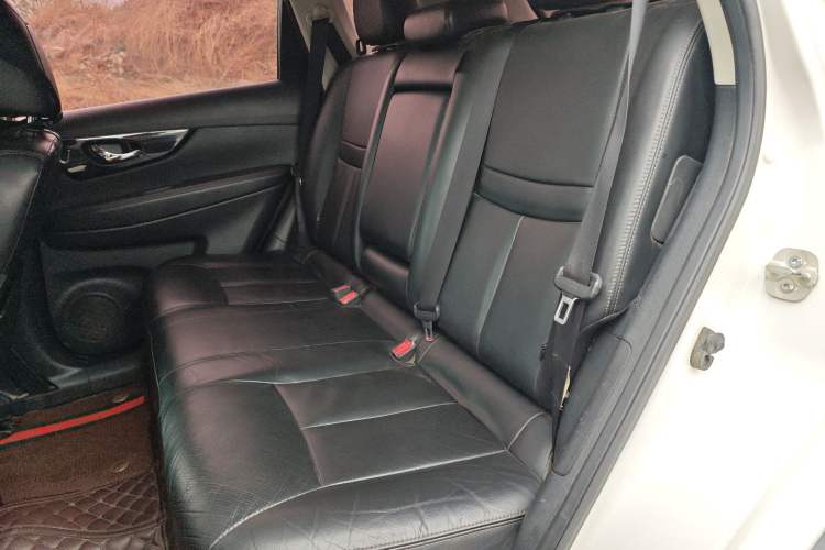 Used Nissan X-Trail 2019 2.0L CVT Comfort Edition 2WD Left Rear Seat