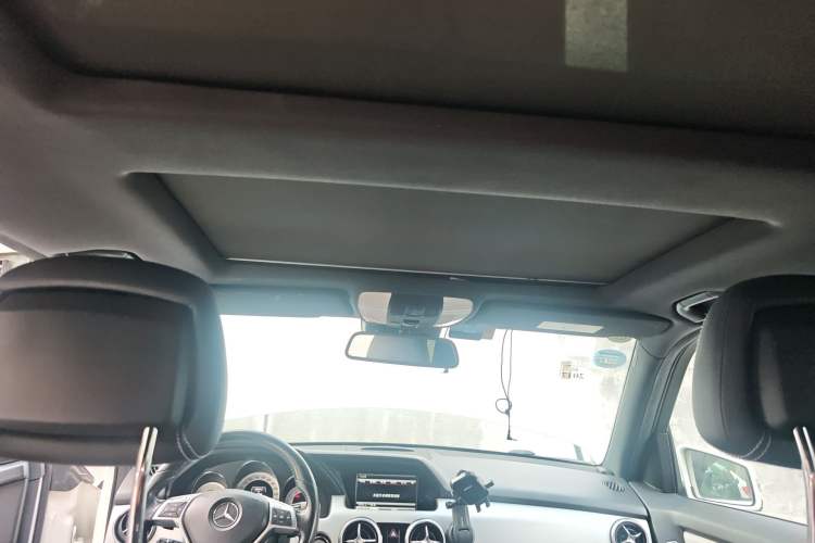 Used Mercedes-Benz GLK-Class 2015 GLK 300 4MATIC Fashion Edition Ultimate Version Headliner