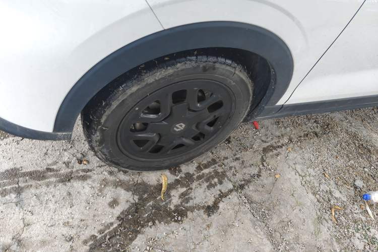 Used Leapmotor T03 2023 310 Lite Edition Left Front Wheel Hub