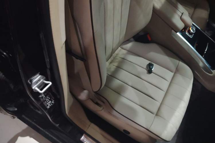 Used Mercedes-Benz E-Class 2015 Restyled E 260 L Sport Edition
