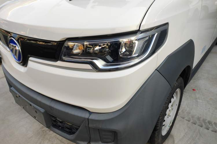 Used Foton Intelligent Blue Elf E7 2024 Facelifted All-Electric Van Flat Roof 2 Seats Evey Lithium Energy 41.86 kWh
