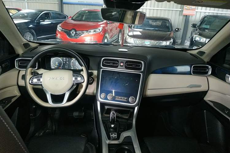 Used Lynk & Co 01 2019 2.0T Two-Wheel Drive Zhaopu Version China VI Standard