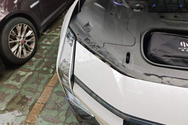 Used HiPhi Z 2023 Five-Seater Version Right Front Headlight