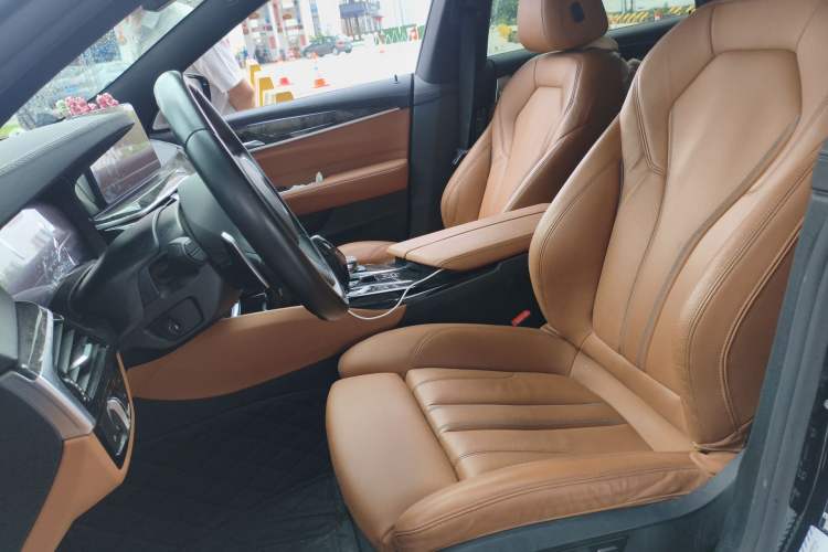 Used BMW 6 Series GT 2024 630i M Sport Luxury Package
