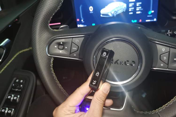 Used Lynk & Co 03 2025 2.0TD DCT Champion Edition Pro Vehicle Key