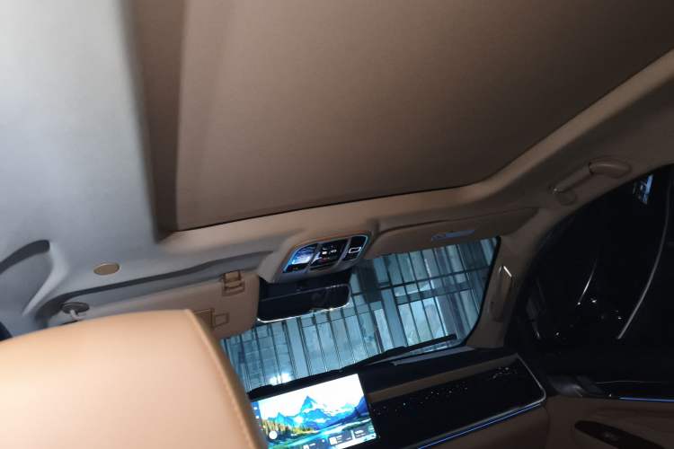 Used Tank 500 New Energy 2024 Hi4-T