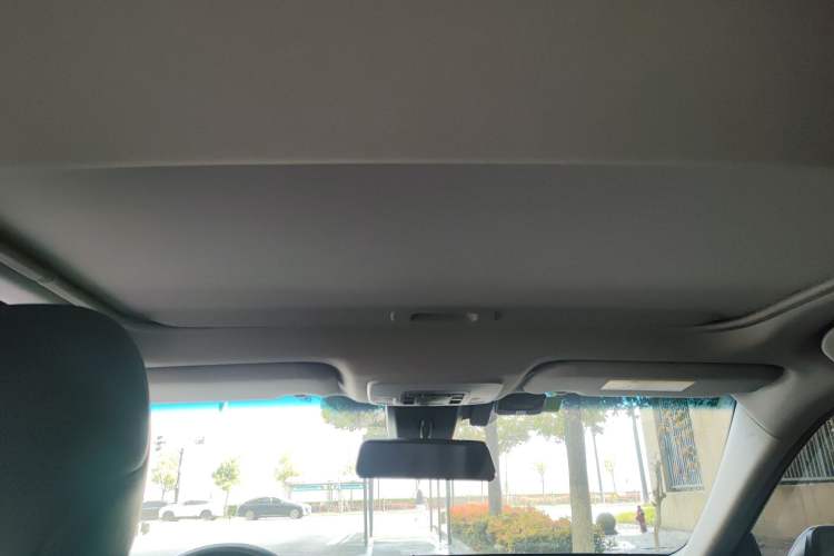 Used Toyota Camry 2019 2.0G Luxury Edition China VI Standard Headliner