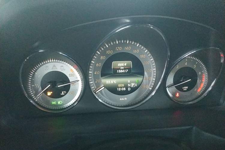 Used Mercedes-Benz GLK-Class 2014 GLK 260 4MATIC Dynamic Model
