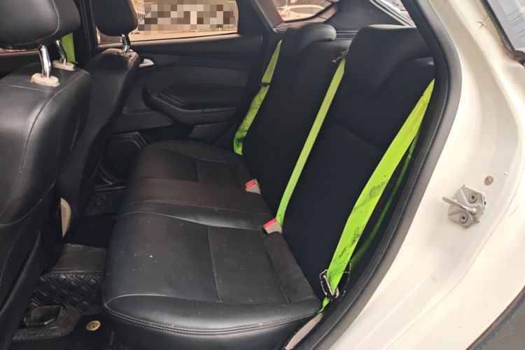 Used Ford Focus 2012 Hatchback 1.6L Automatic Fashion Edition