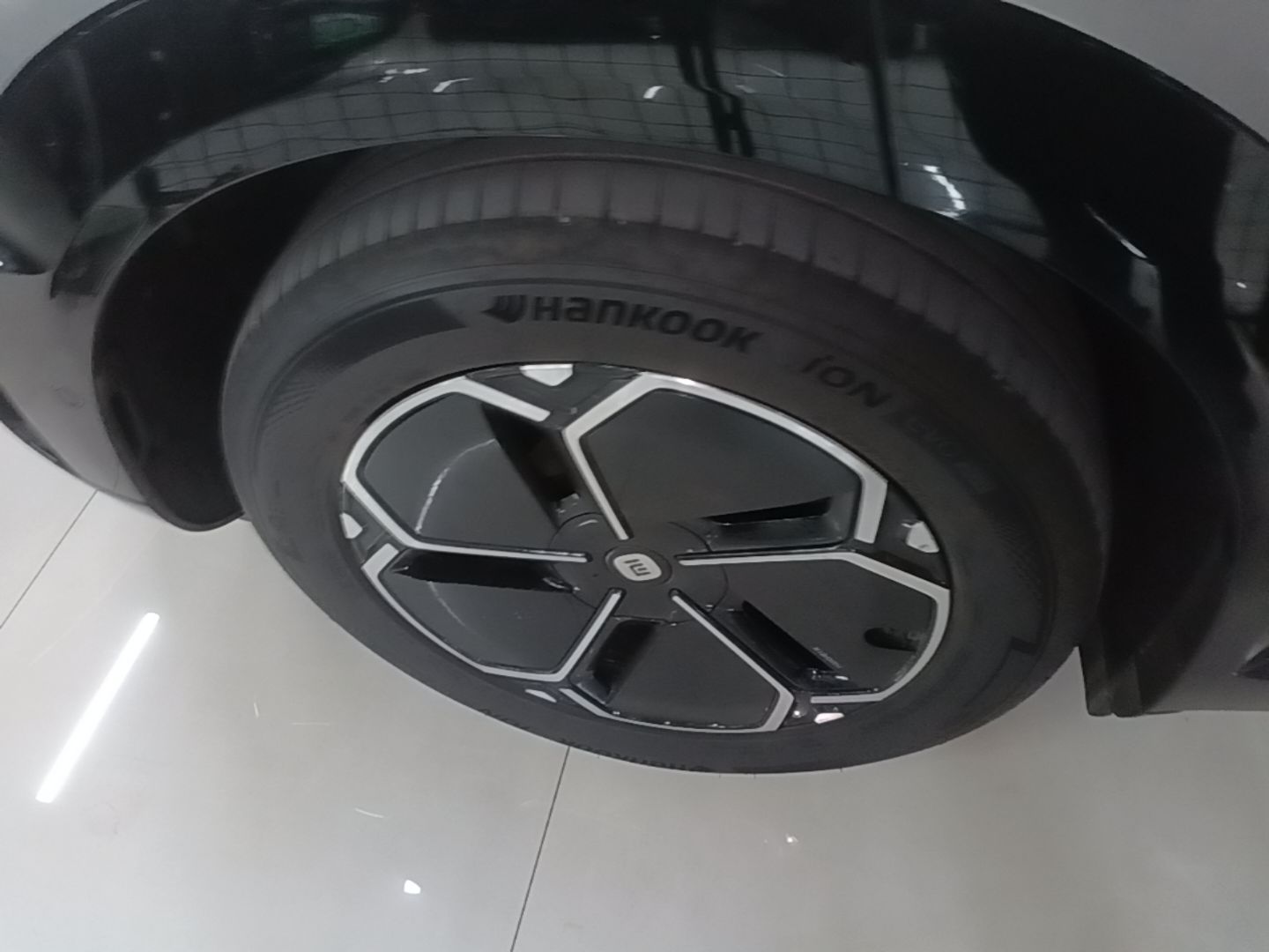 Xiaomi Auto YU7 2025 Ultra-Long Range Rear-Wheel Drive Version — снимка 11