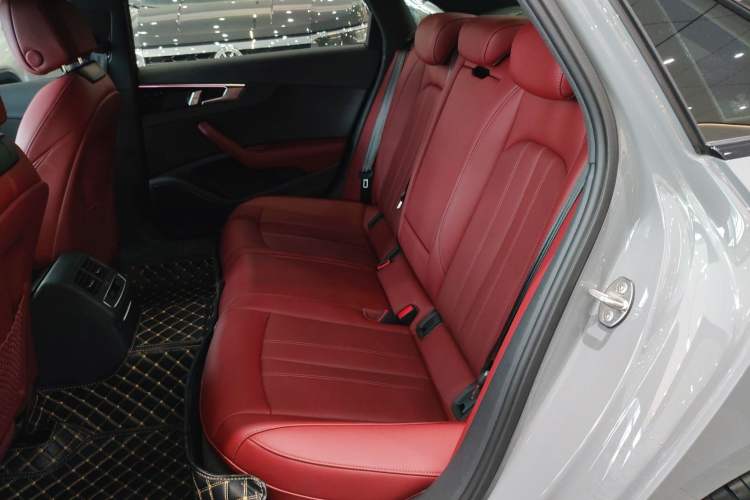 Used Audi A4L 2024 40 TFSI Luxury Dynamic Edition Left Rear Seat