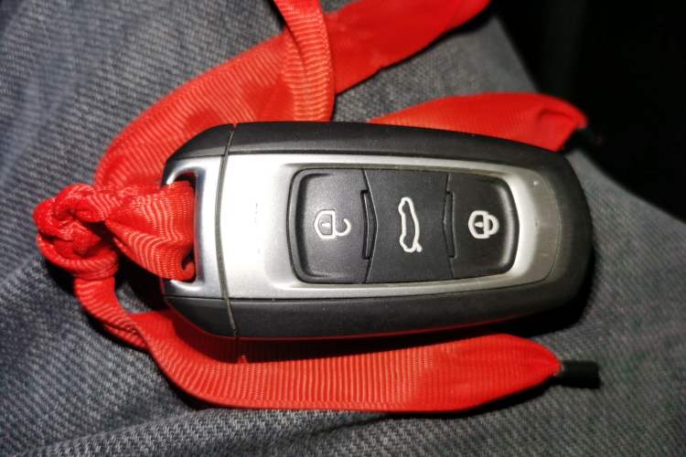 Used Geely Auto Vision X3 2021 PRO 1.5L CVT Deluxe Model