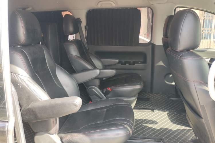 Used JAC Refine M4 2017 2.0T Manual Comfort Version