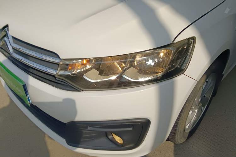 Used Citroen Elysee 2017 1.6L Manual Fashion Model