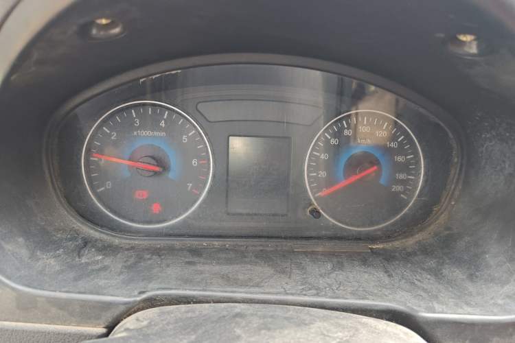 Used Dongfeng Fengon 370 2016 1.5L Manual Standard Edition SFG15-05 7 Seats Instrument Cluster