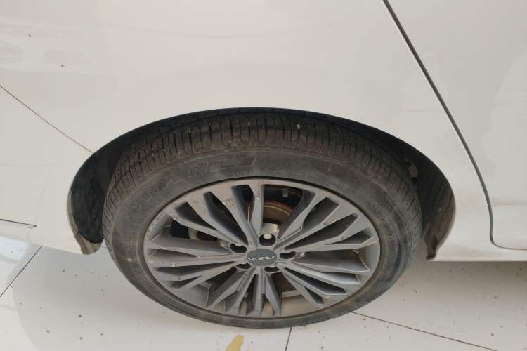 Used Dongfeng Aeolus Yixuan MAX 2021 1.5T Super-Powered Dad Edition