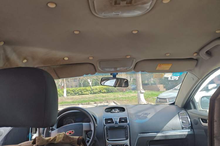 Used Geely Auto Classic Emgrand 2013 Hatchback 1.5L Manual Entry-Level Model