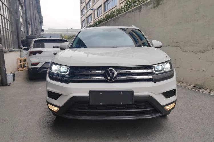 Used Volkswagen Tharu 2022 280TSI Two-Wheel-Drive Luxury Edition