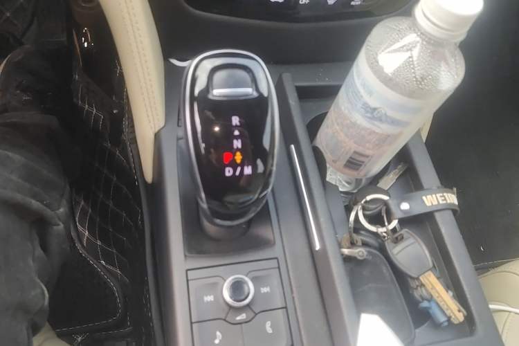 Used Cadillac CT6 2021 28T Fashion Edition Gear Lever