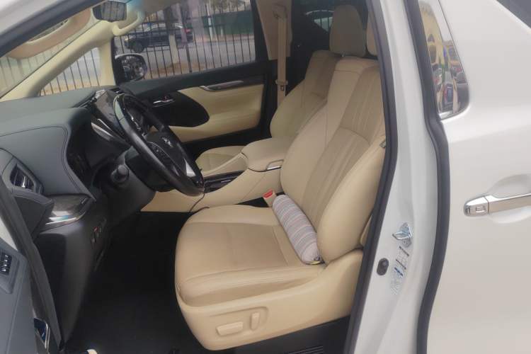 Used Toyota Alphard 2021 Dual-Engine 2.5L Prestige Edition
