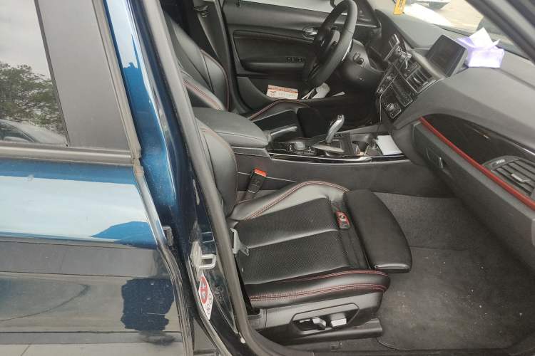 Used BMW 1 Series 2016 120i Sport Design Package