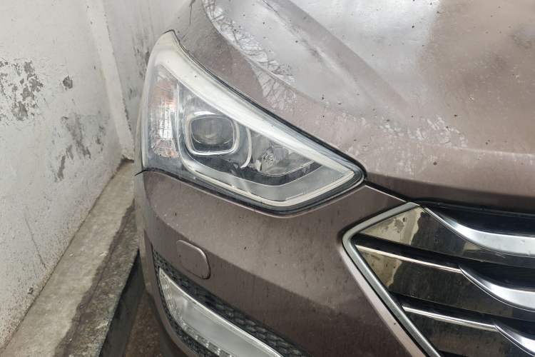 Used Hyundai Santa Fe 2015 2.0T Automatic 4x4 Top-Grade 7-Seater