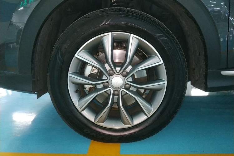 Used Roewe RX5 2023 PLUS 330TGI Automatic Trendsetting Smart Edition Exterior 1