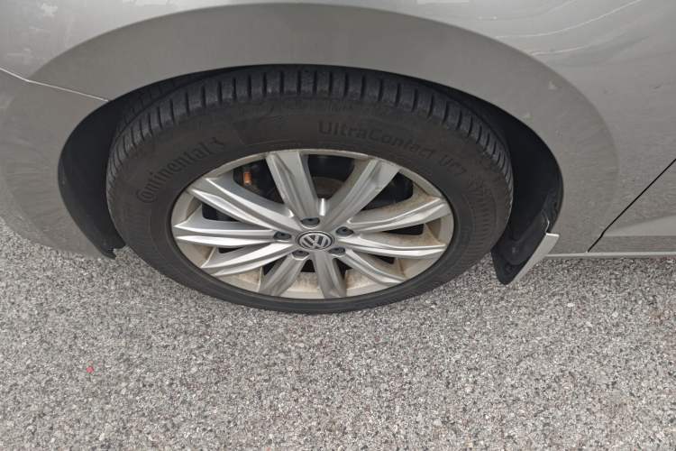 Used Volkswagen Touran 2018 Volkswagen Touran L 280TSI DSG Comfort Edition 7-seater