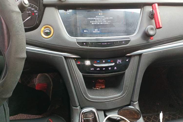 Used Cadillac XT5 2018 25T Luxury Model
