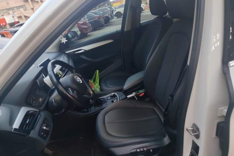 Used BMW X1 2018 sDrive20Li Leading Model
