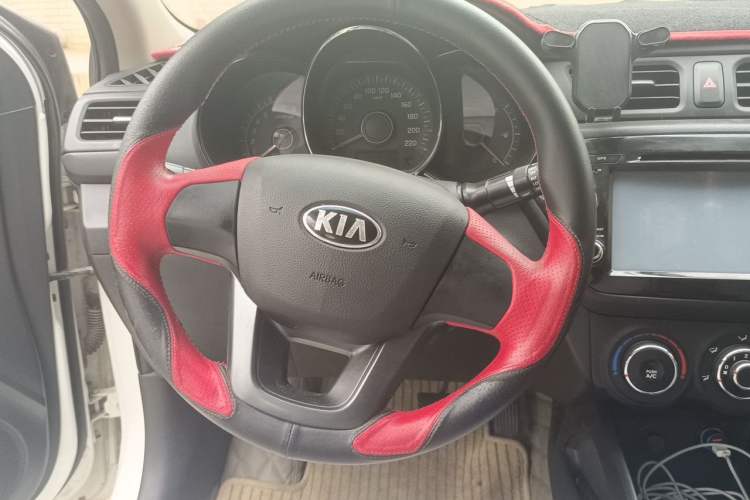 Used Kia K2 2012 Sedan 1.4L MT GLS Commemorative Edition