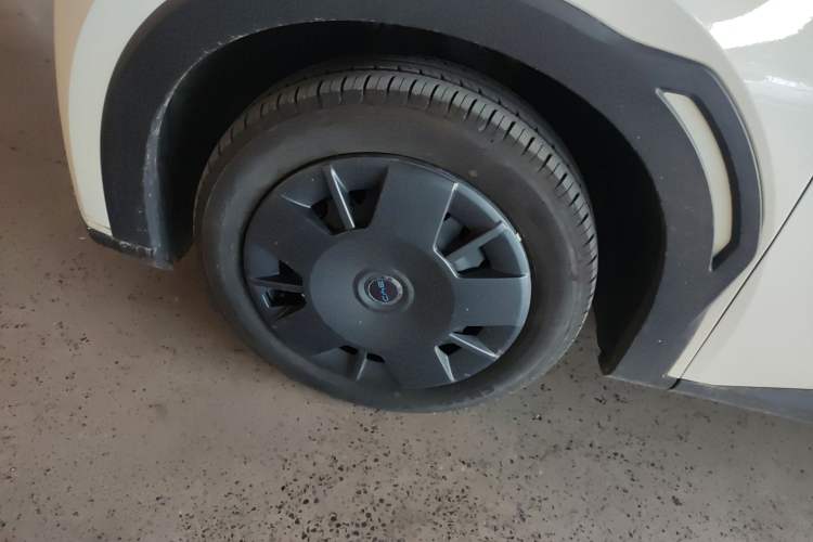 Used BYD Seagull 2025 305km Active Version Left Front Wheel Hub