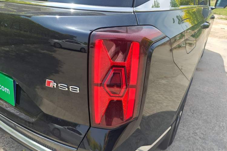 Used GAC Trumpchi GS8 2024 Linghang Series 2.0 TGDI Two-Wheel Drive Luxury Smart Connectivity Version