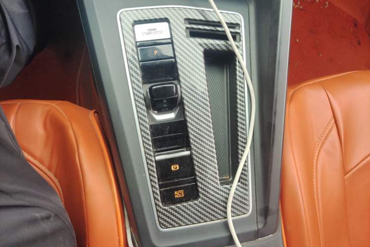 Used Volkswagen Golf 2021 280TSI DSG R-Line Gear Lever