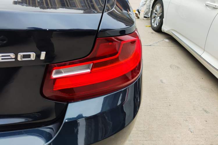 Used BMW 2 Series 2014 220i Leading Model Right Rear Taillight