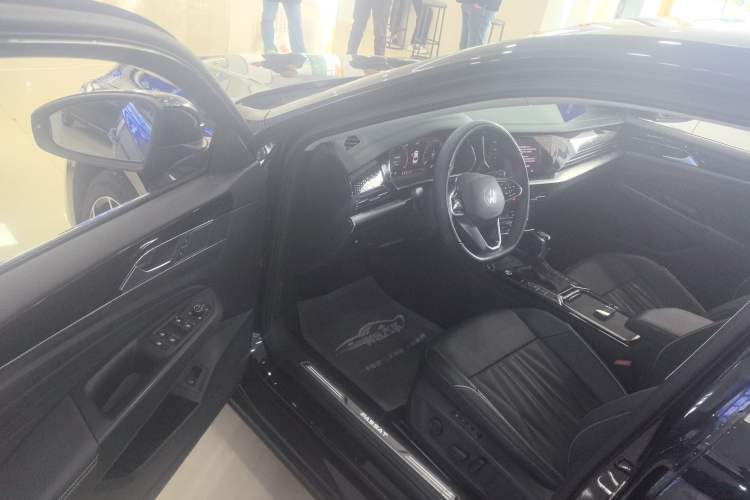 Used Volkswagen Passat 2023 330TSI Starry Luxury Edition
