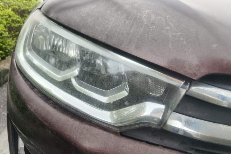 Used Citroen C3-XR 2015 1.6L Automatic Pioneer Model Right Front Headlight