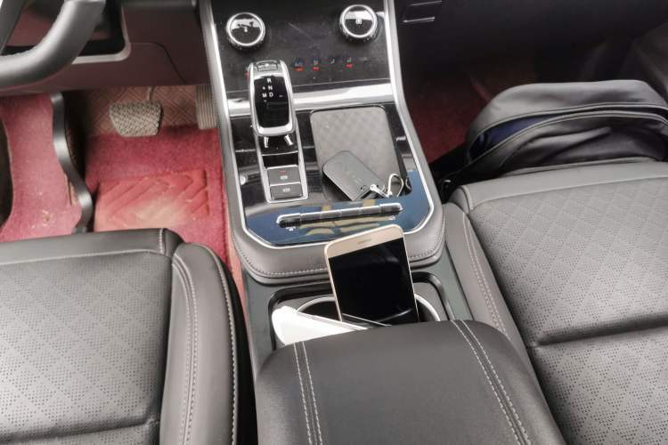 Used Chery Tiggo 8 2022 1.5 TCI Automatic Exclusive Edition 5 Seats Gear Lever